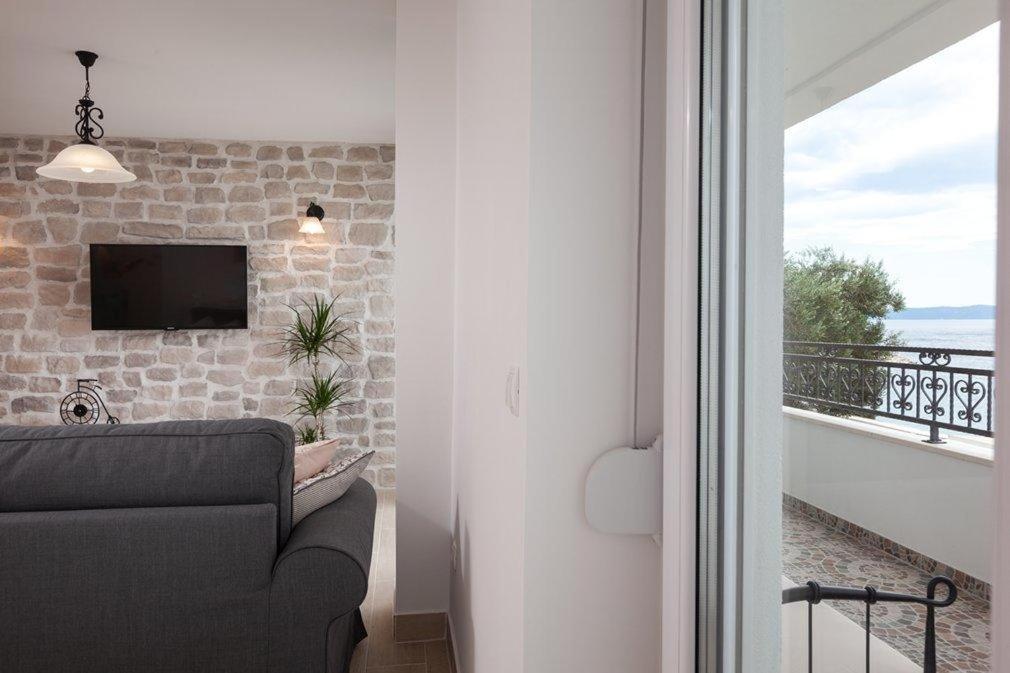Apartmani Mirona - Tučepi Zewnętrze zdjęcie
